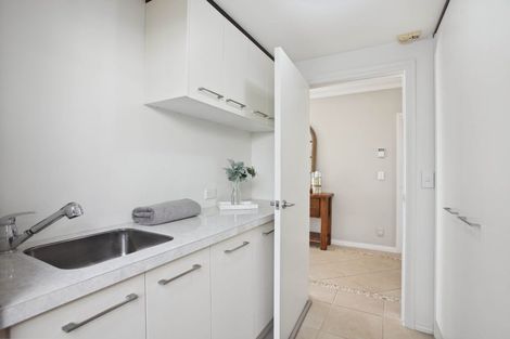 Photo of property in 150 Bleakhouse Road, Mellons Bay, Auckland, 2014