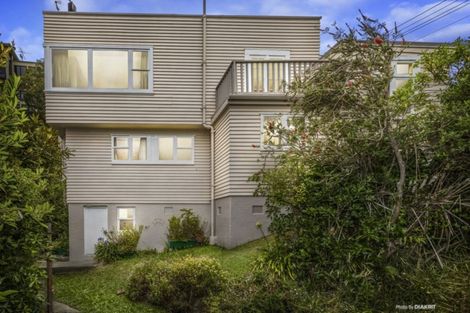 Photo of property in 69 Tannadyce Street, Strathmore Park, Wellington, 6022