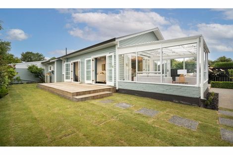 Photo of property in 2/71 Ashgrove Terrace, Somerfield, Christchurch, 8024