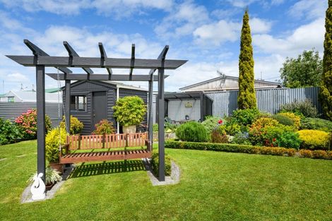Photo of property in 12 Dewe Avenue, Feilding, 4702