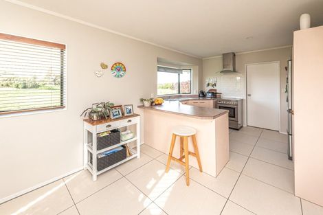 Photo of property in 15 Rangitatau Road West, Pakaraka, Wanganui, 4574