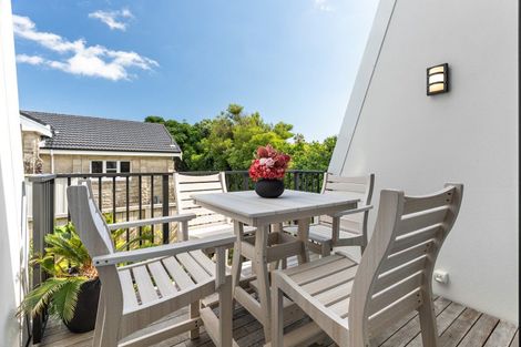 Photo of property in 8/17 Victoria Road, Mount Maunganui, 3116