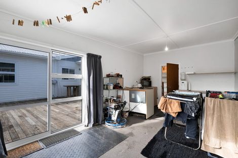 Photo of property in 34 Kawei Road, Ohawe, Hawera, 4671