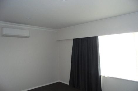 Photo of property in 19 Hannan Street, Levin, 5510