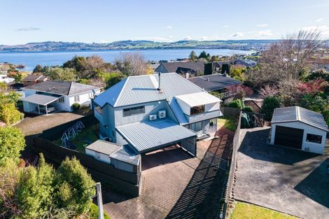 Photo of property in 3 Boundary Road, Waipahihi, Taupo, 3330