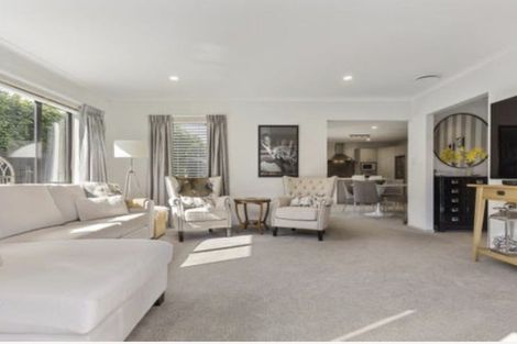 Photo of property in 14 Putaka Place, Papamoa Beach, Papamoa, 3118