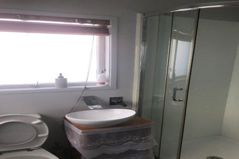 Photo of property in 12a Waiari Road, Conifer Grove, Takanini, 2112