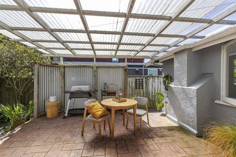Photo of property in 49 Cluny Road, Plimmerton, Porirua, 5026