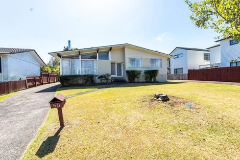 Photo of property in 50 Chilcott Road, Henderson, Auckland, 0612
