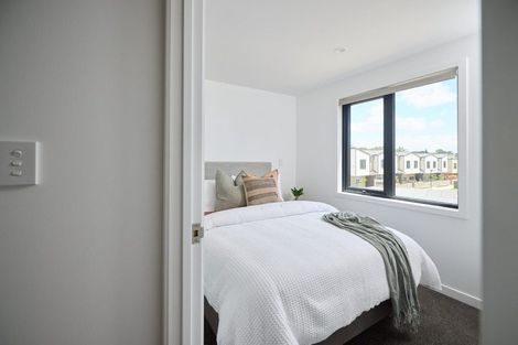 Photo of property in 64 Te Puketoka Lane, Mangere, Auckland, 2022