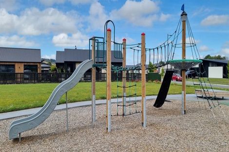 Photo of property in 13 Ferbane Way, Halswell, Christchurch, 8025