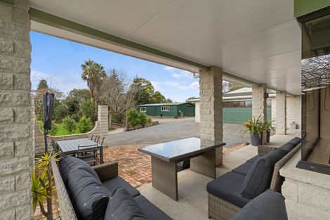 Photo of property in 24 Koputaroa Road, Levin, 5575