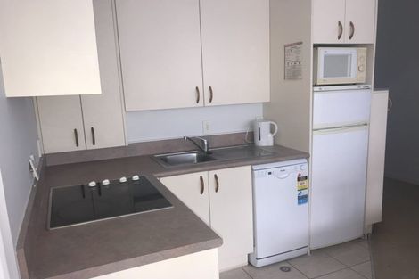 Photo of property in Terrace Tower Apartments, 9b/126 The Terrace, Wellington Central, Wellington, 6011