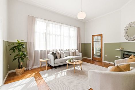 Photo of property in 68 The Parade, Island Bay, Wellington, 6023