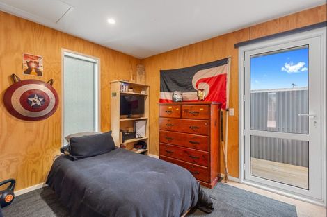 Photo of property in 571 Queen Street East, Levin, 5510