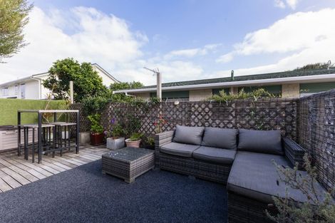 Photo of property in 2/14 Burns Street, Westown, New Plymouth, 4310