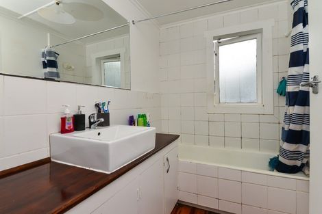 Photo of property in 3 Marshall Street, Fairfield, Hamilton, 3214