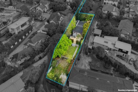 Photo of property in 13 Seymour Road, Mellons Bay, Auckland, 2014