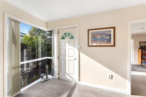 Photo of property in 33 Wharemauku Road, Raumati Beach, Paraparaumu, 5032