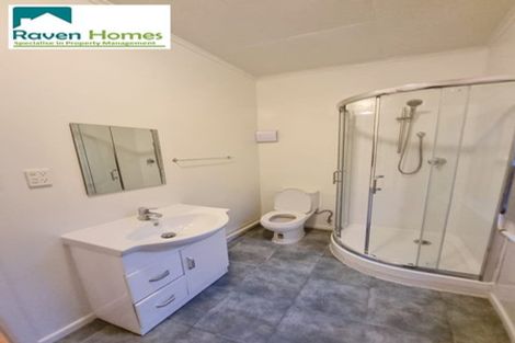 Photo of property in 14 Lincoln Road, Henderson, Auckland, 0610
