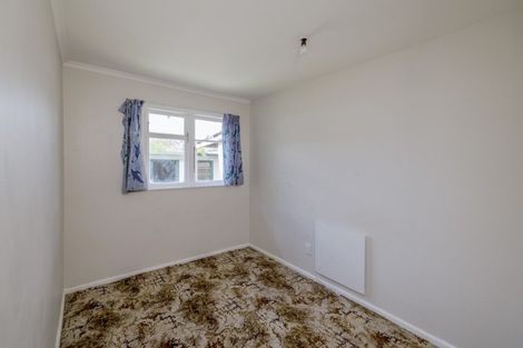 Photo of property in 34 Quinn Road, Levin, 5510