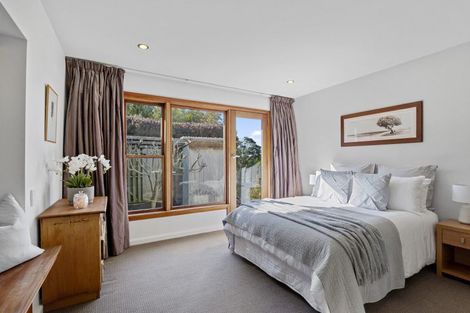 Photo of property in 3 Belleview Terrace, Mount Pleasant, Christchurch, 8081