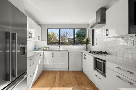 Photo of property in 57 Puflett Road, Havelock North, 4130
