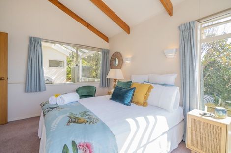 Photo of property in 76 Grange Road, Hahei, Whitianga, 3591