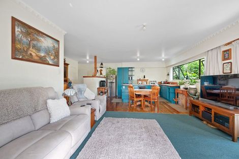 Photo of property in 130a Awaroa Road, Helensville, 0800