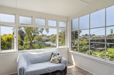 Photo of property in 23 Gaine Street, New Plymouth, 4310