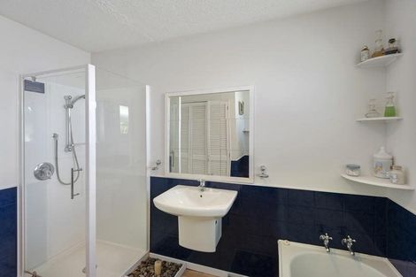 Photo of property in 2/7a Kruse Place, Redwood, Christchurch, 8051