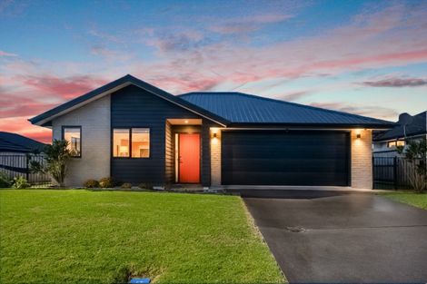 Photo of property in 15 Cascade Crescent, Tikipunga, Whangarei, 0112