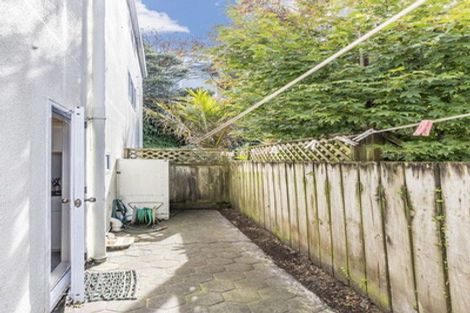 Photo of property in 69d Elizabeth Street, Mount Victoria, Wellington, 6011