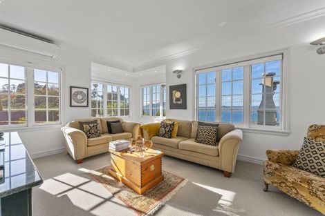 Photo of property in 423 Gillespie Place, Acacia Bay, Taupo, 3385