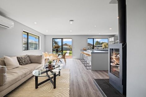 Photo of property in 207 Breezes Road, Aranui, Christchurch, 8061