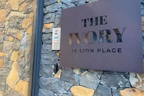 Photo of property in 1 Lion Place, Papamoa, 3118