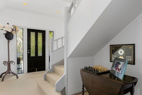 Photo of property in 11 Elmira Place, Browns Bay, Auckland, 0630