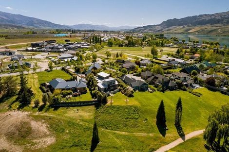 Photo of property in 8 Pisa Moorings Road, Mount Pisa, Cromwell, 9383