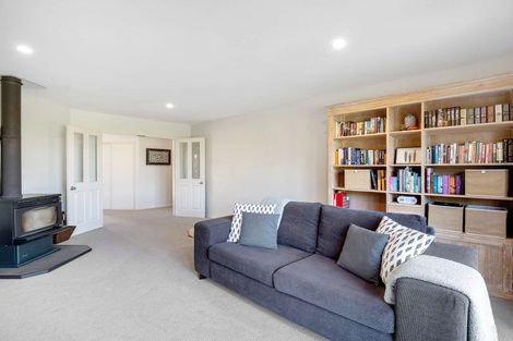 Photo of property in 23 Cairnbrae Drive, Prebbleton, 7604