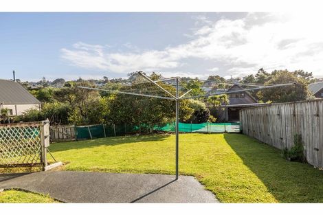 Photo of property in 19 Brookvale Park, Stanmore Bay, Whangaparaoa, 0932