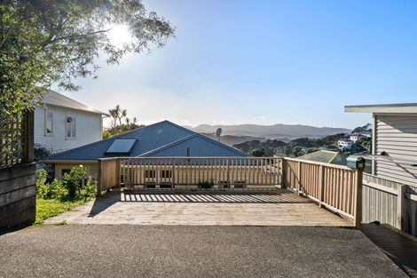 Photo of property in 82 Mortimer Terrace, Brooklyn, Wellington, 6021