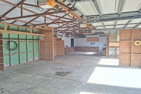Photo of property in 12 Mceldownie Road, Ramarama, Drury, 2579