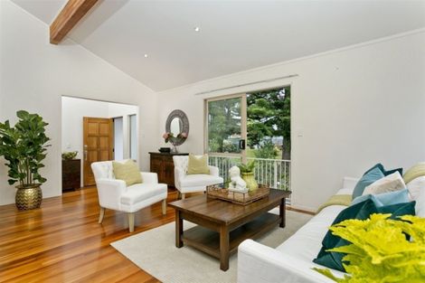 Photo of property in 1/226 Forrest Hill Road, Forrest Hill, Auckland, 0620
