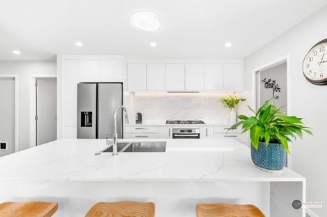 Photo of property in 24 Castletown Street, Wallaceville, Upper Hutt, 5018