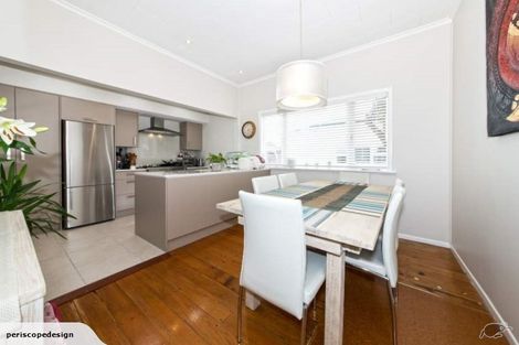 Photo of property in 40 Roberton Road, Avondale, Auckland, 1026