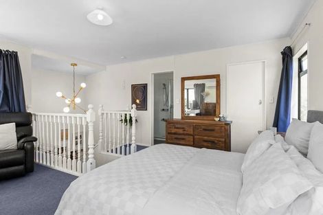 Photo of property in 86a King Street, Taradale, Napier, 4112