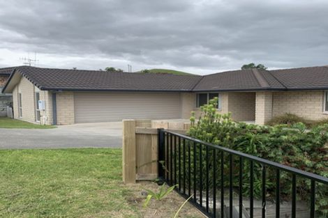 Photo of property in 28 Falcon Drive, Welcome Bay, Tauranga, 3112