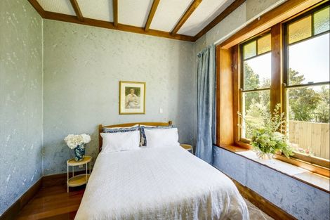 Photo of property in 84 Middle Road, Havelock North, 4130