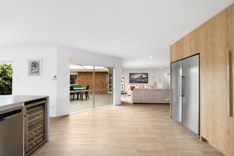 Photo of property in 6 Madeira Close, Papamoa Beach, Papamoa, 3118