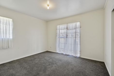 Photo of property in 328 Roscommon Road, Clendon Park, Auckland, 2103